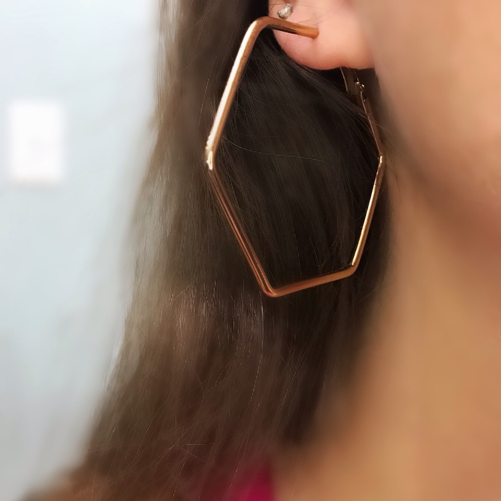 NEW!💙💎HEXAGON! GOLDEN HOOPS!💎💙MODERN! AWESOME! - Picture 3 of 7